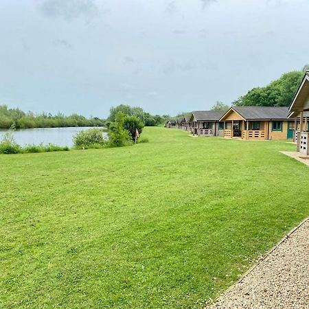Tufty Lodge, Lake Pochard Lodge 9 Саут-Керни Экстерьер фото